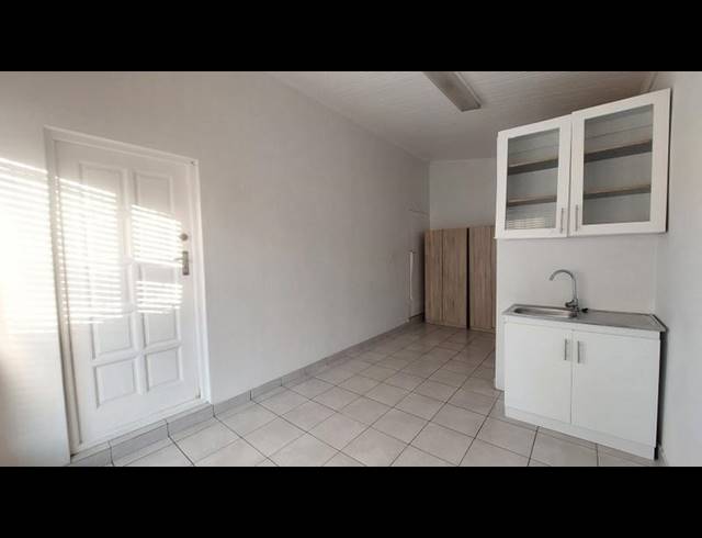 1 BEDROOM PROPERTY TO RENT IN OAKDALE